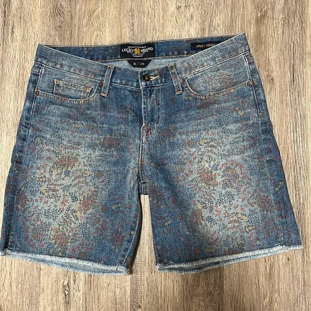 Lucky Brand Abbey DBL Roll Wildflower Paisley Short​​​​ - Picture 3 of 16